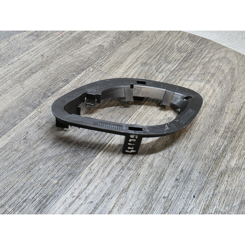 cache support plastic poignee porte arriere droit 30118M