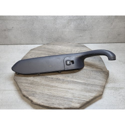 bouton leve vitre avec poignee droit audi A4 8e1867174