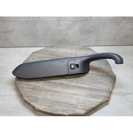 bouton leve vitre avec poignee droit audi A4 8e1867174