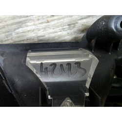 poignee ouverture interieur porte avant gauche avec bouton fermeture centralise audi A4 B6 8e1837019