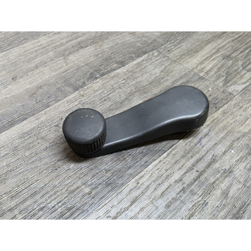 poignee leve vitre manuel volkswagen golf polo audi 1H0837581