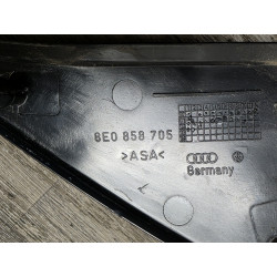cache plastic interieur de retroviseur gauche audi a4 b6 b7 8E0858705