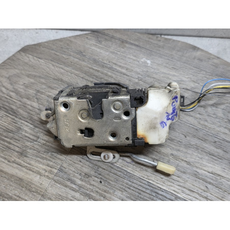 gache porte avant gauche fiat punto 2