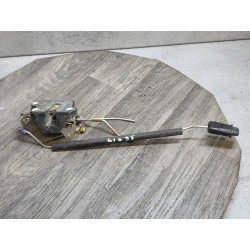 gache de porte avant gauche toyota corolla daihatsu