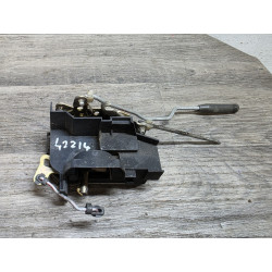 gache de porte arriere droit fiat punto 1