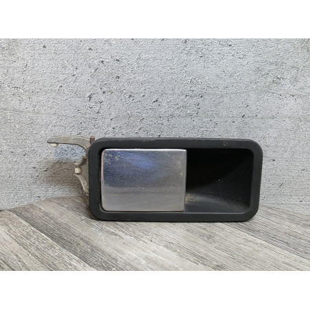 poignee ouverture porte exterieur avant droit chrome peugeot 305 p305