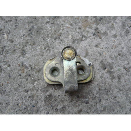 crochet gache de porte renault kangoo