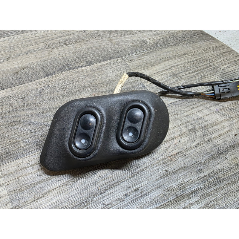 bouton commande leve vitre electrique avec support opel tigra 90482203