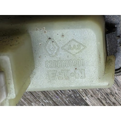 bouton commande electrique ouverture coffre hayon renault 8200000900