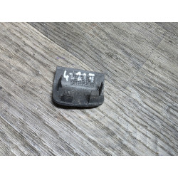 Cache plastic de poignée de porte avant droite peugeot 306 9614915677