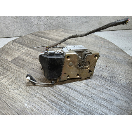 gache porte avant gauche fermeture centralise peugeot 306 p306