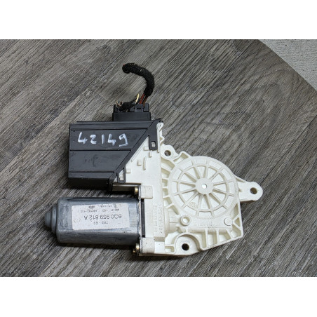 moteur leve vitre electrique arriere droit seat 6Q0959812