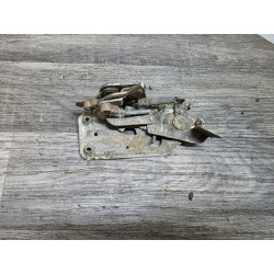 gache de porte arriere gauche peugeot 604 p604
