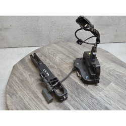 gache de porte arriere gauche avec poignee RENAULT MEGANE 2 8200028428