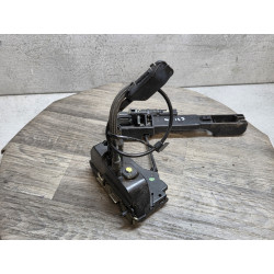 gache de porte arriere gauche avec poignee RENAULT MEGANE 2 8200028428