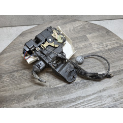 gache porte avant gauche volkswagen passat 2000 3B0837085