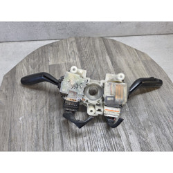 commodo phare clignotant mazda 323 17B122D