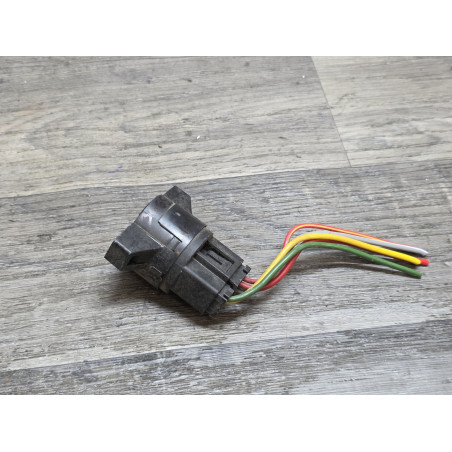 prise contacteur neiman ford mondeo MK1 93BB11572BB