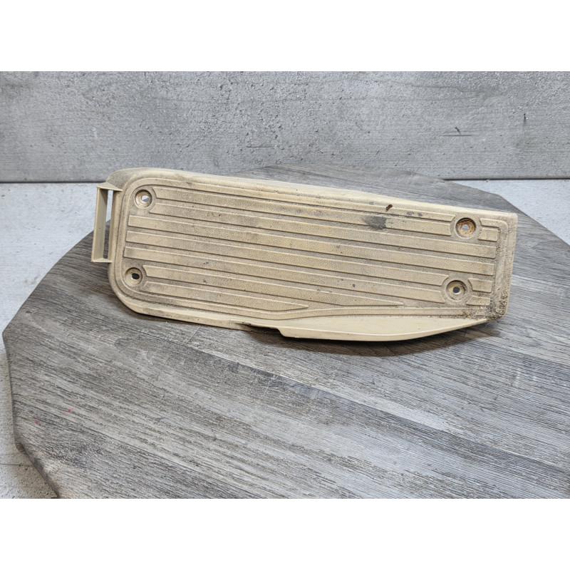plastic repose pieds conducteur alfa romeo 159 156043315