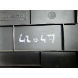 garniture plastic lateral habillage renault grand scenic 3 689310016r