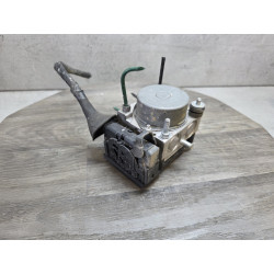 boitier abs renault clio 3 8200747140