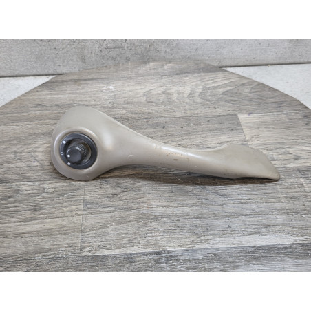 bonton commande leve vitre avec support gauche renault clio 3 8200316977