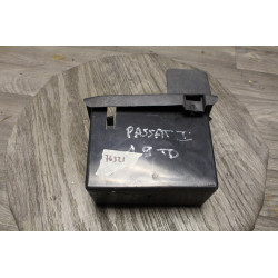 Compartiment rangement gauche plastic volkswagen passat B3 357867705