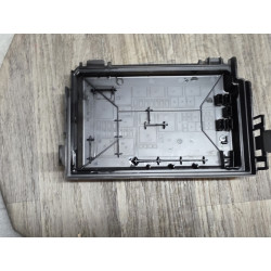 couvercle plastic boite a fusible opel corsa D 13246936
