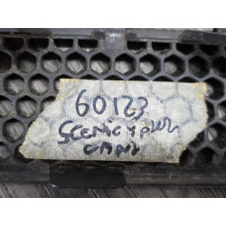 grille calandre baie de parebrise gauche renault megane scenic 7700428466