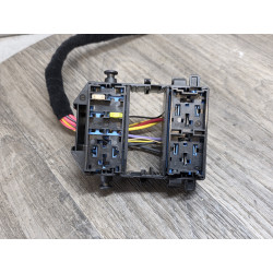 Platine Boite a Fusible porte relais renault 8200003634