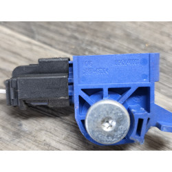 contacteur de choc renault clio 3 0643040001 8200695684 6094045008