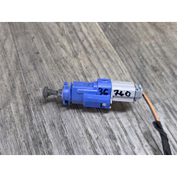 contacteur pedale embrayage renault 8200276359