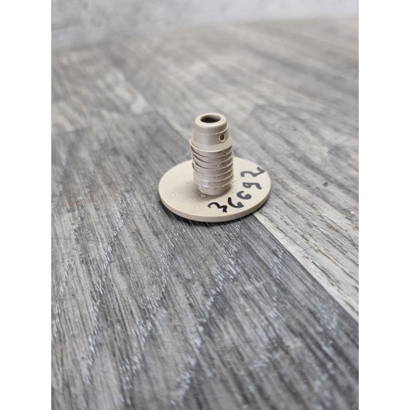 clips cache plastic cabochon habillage interieur  alfa romeo 159