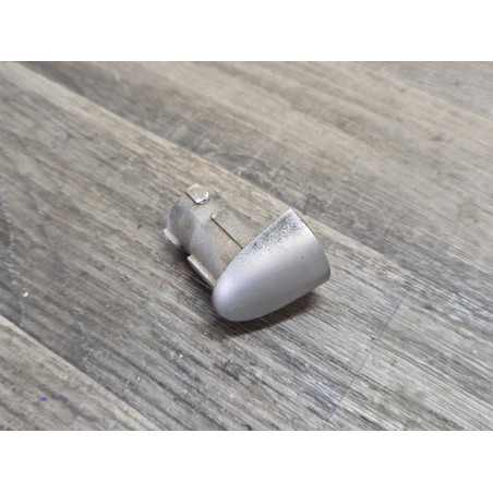 cache capuchon de poignee de porte exterieur renault  clio 3 361249