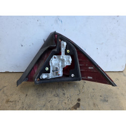 feu arriere gauche ford mondeo MK2 1S7113405A