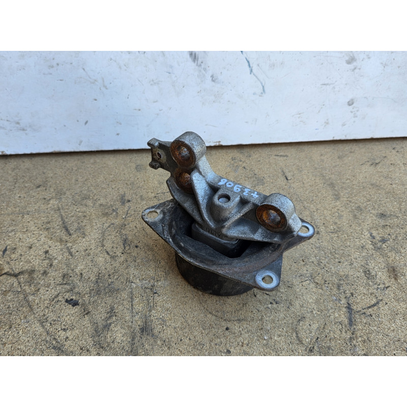 support moteur alfa romeo 2.4 jtdm 60694937