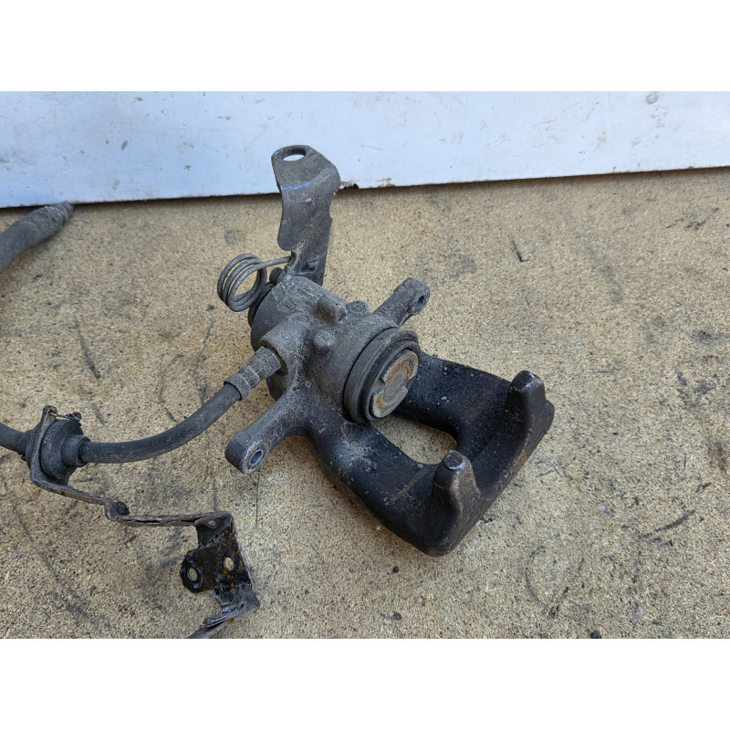 etrier arriere droit TRW alfa romeo 159 2.4 jtdm