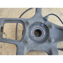 moyeu fusee avant gauche avec abs alfa romeo 159 2.4 jtdm 50510960