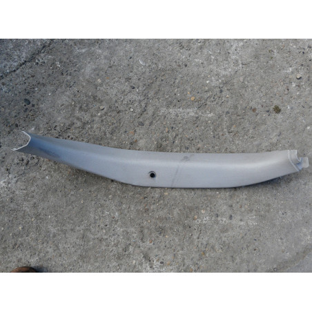 plastic coffre gauche  renault laguna 2 8200001621