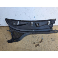 plastic baie de pare brise avant gauche renault scenic 1 phase 2 8200050329