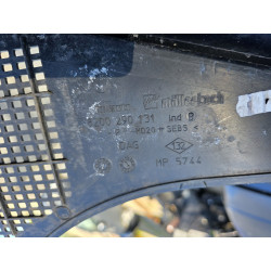 baie de parebrise renault clio 3 8200290131