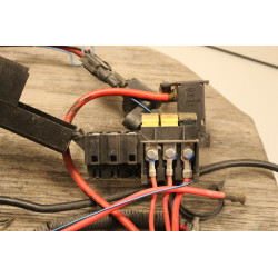 cable cablage electrique avec fusible et cosse de batterie masse et plus Ford Escort injection 91ag14a076ab