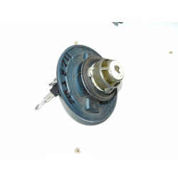 trappe bouchon de reservoir avec cle peugeot 106