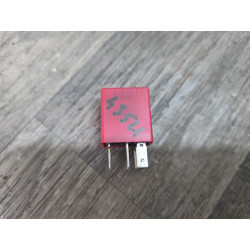 Relais rouge 4 broches 12V 30A FIAT LANCIA 46520412
