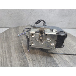 gache de porte arriere droit RENAULT MEGANE 2 8200028429