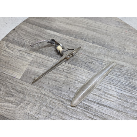 repetiteur clignotant alfa romeo 60597299      pour bricoleur