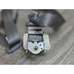 enrouleur ceinture securite arriere centrale renault clio 3 8200683944 34006770