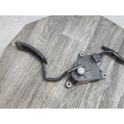 potentiometre capteur position pedale accelerateur renault clio 3 8200297335