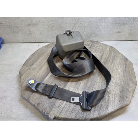 enrouleur ceinture securite arriere droit peugeot 308 p308 autoliv 040061