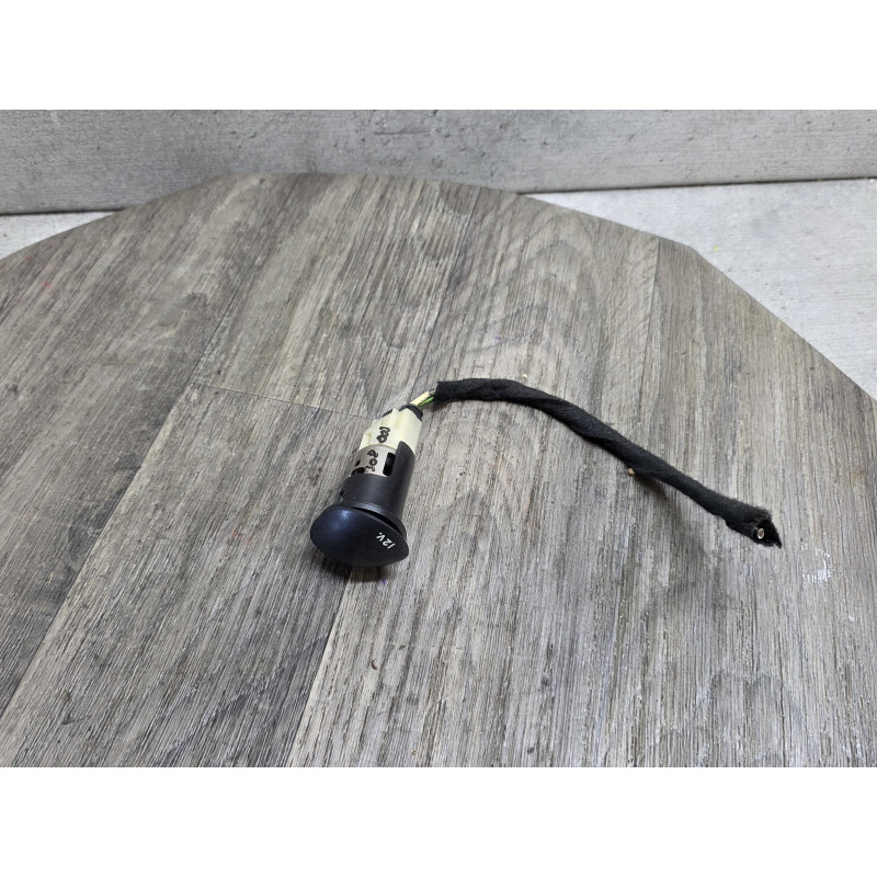 prise 12v allume cigare citroen  peugeot